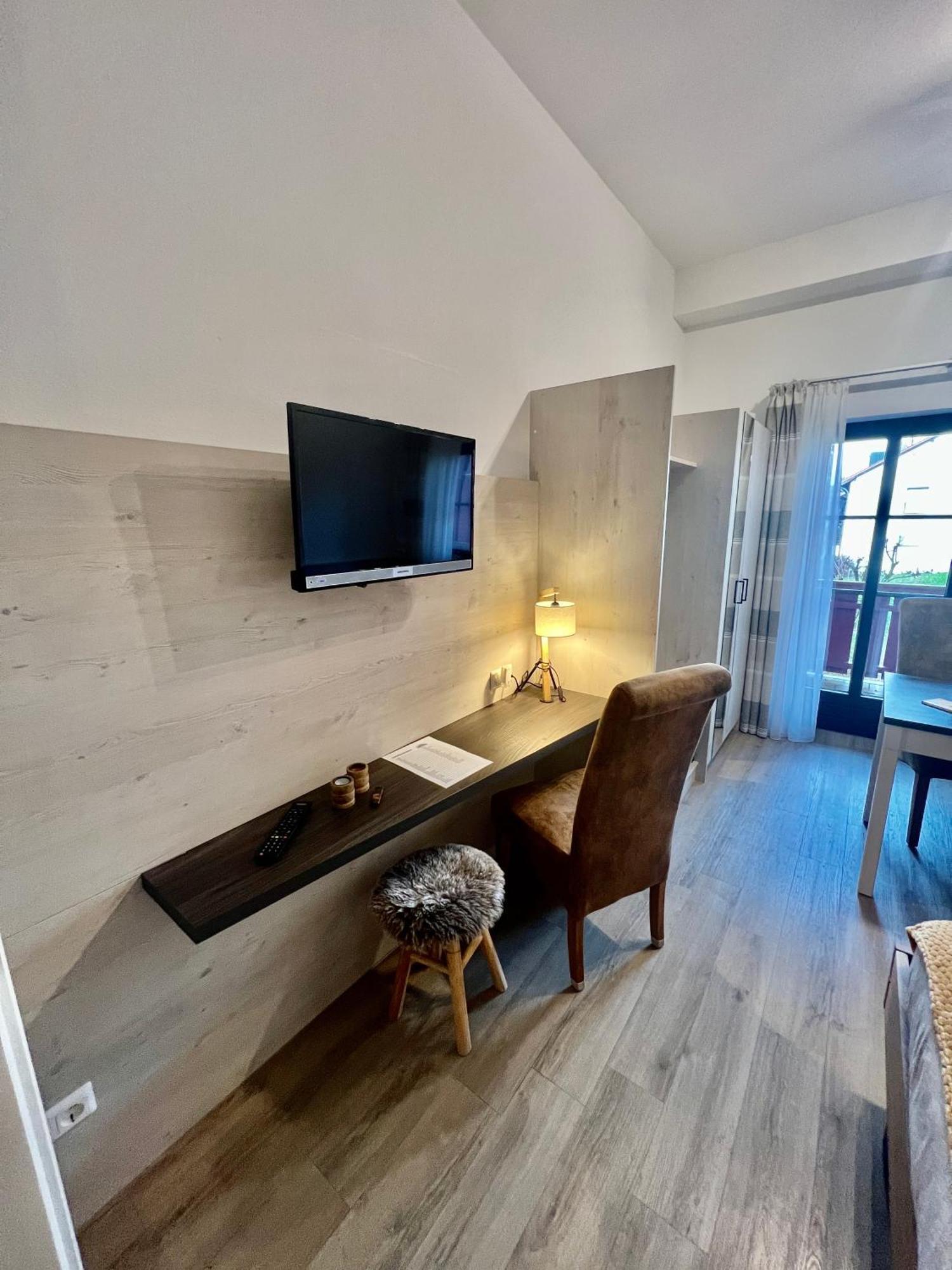 Wunderschoenes Apartment Mit Bademantelgang Zur Wohlfuehltherme Bad Griesbach  Exterior foto